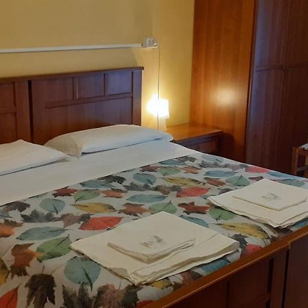 Albergo Da Peppino Poggio Mirteto Экстерьер фото